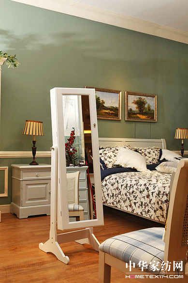 ��ɫ�߼������R��