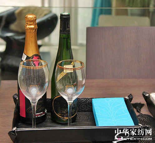 �L�����s��@�ռ{��