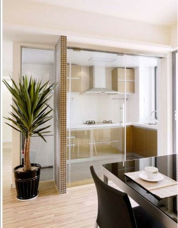 ���º��s�L(f��ng)�мҾ�