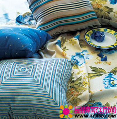 ��ɫ�l�y���|�������ؚ�Ϣ