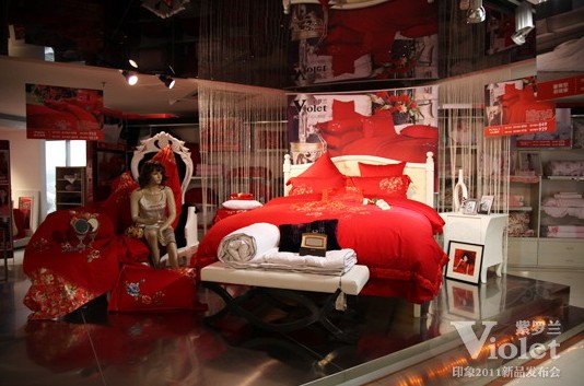 紫羅蘭2011春夏新品發布暨招商會召開