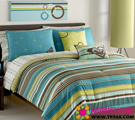 時尚條紋床品讓臥室充滿活力