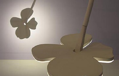 設計師讓廢舊物變燈飾