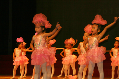 夢麗莎冠名少兒演出(二)