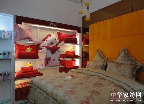 雨蘭江華專賣店開業綻放光芒