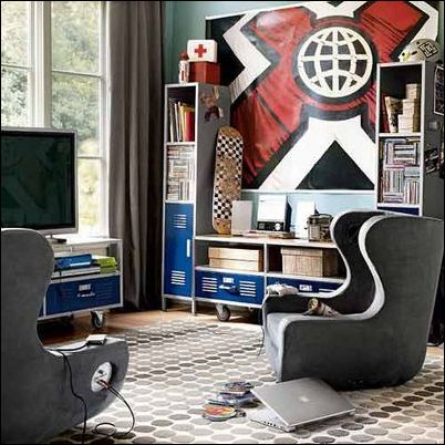 ���^�󷽵�̺����r�мҾ�