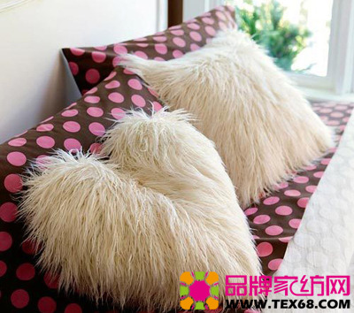 時尚布藝打造冬日溫暖居室