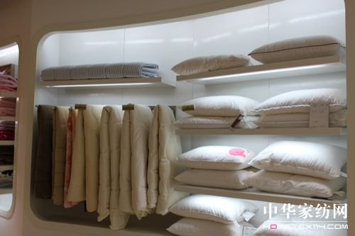 2011嘉加夢春夏新品發布會成功召開