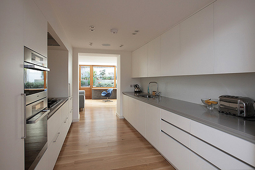 ���غ��s�F���Ҿӿ��g