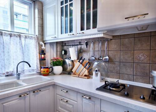 ��@���s����L���