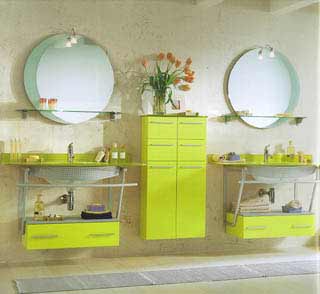 ��ɫ�Ҿߴ���r�а����C