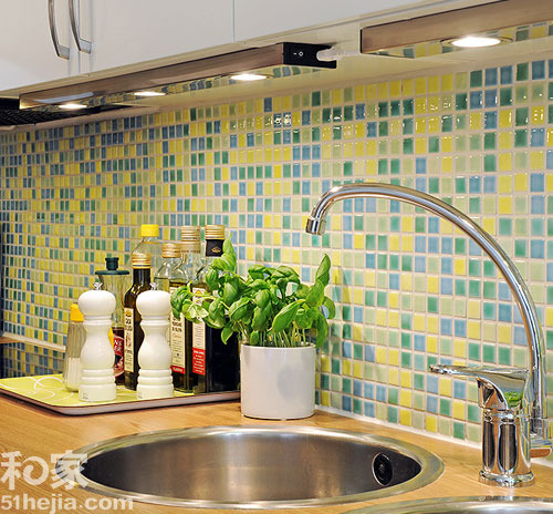 ���ɫϵ�Rِ�˰�����ɫ�N��