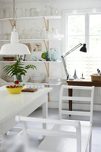 һĨ��ɫ�������º�(ji��n)�s�L(f��ng)��