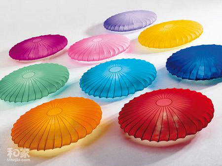 彩色燈具打造美妙夢幻空間