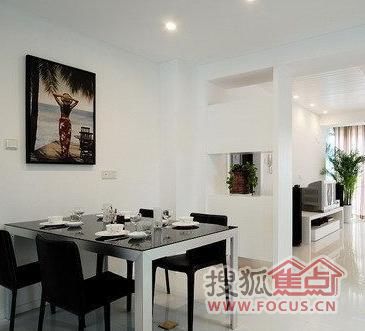 時尚潮女裝修90平純白美家