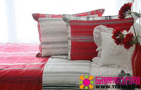 �r(sh��)�д�Ʒ�w�(y��n)���e���ڼҾ�����