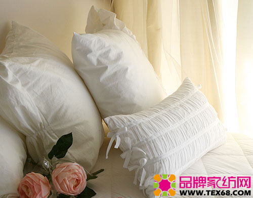 ��ɫ����������������