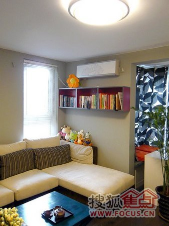 70平米黑白灰時尚家