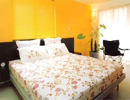 ��ɫ�Ҿӎ�������ů�