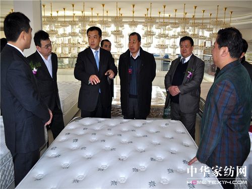 ���B�мҾ߅f(xi��)��(hu��)2010�����(hu��)¡���e��