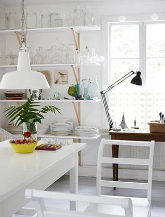 ���s�L��һĨ��ɫ���c��֮