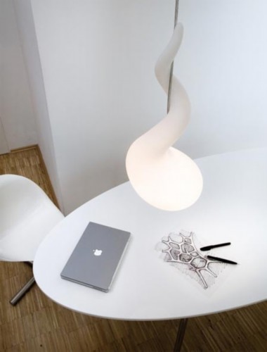 造型奇特的蝌蚪燈