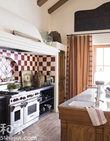 ���r������׌�N�����ن��{