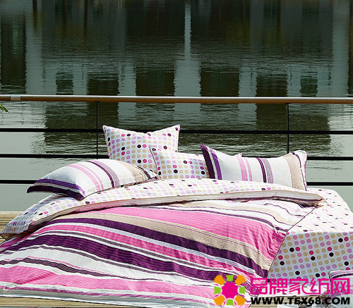 �l�y��Ʒ׌�P�ҝB͸�r�и��{