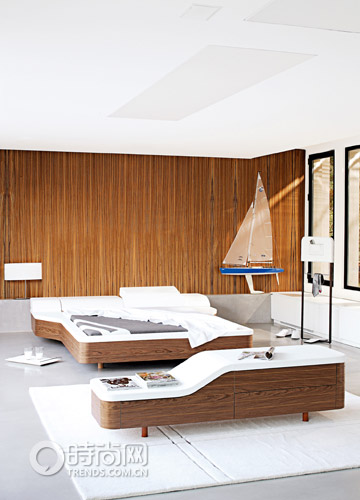 ��ͬ���g��ļҾ��OӋ����