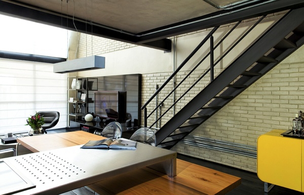 �����_�ҕҰ�w�ǿ��g