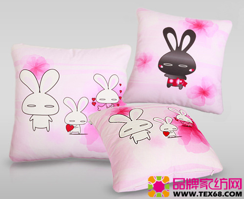 時尚炫彩抱枕給你一個童話夢想