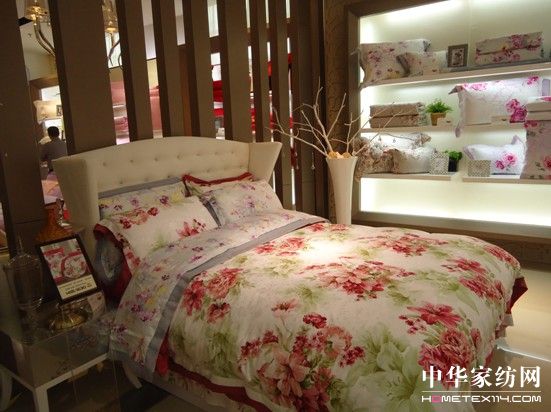 美羅家紡陳列大比武