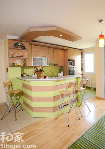 ���ַ�����ůɫ�{�����sС��