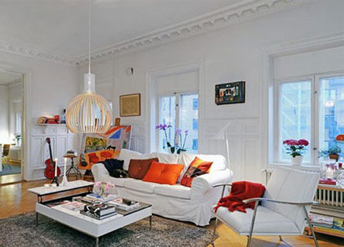 光與影作用下的多彩小戶型