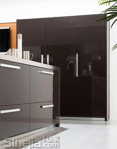 �ư�ʽ�b������w�N��