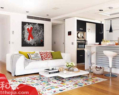 ����ɫ�͏d�M�@���s����