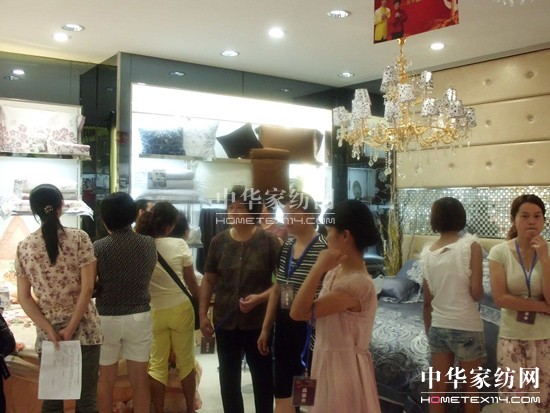 藍絲羽新品品鑒會長沙站首發