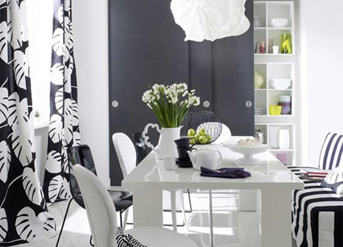 ���ⷽ������������ɫ�͏d