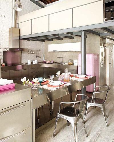 ��ɫ���g�������������{(di��o)