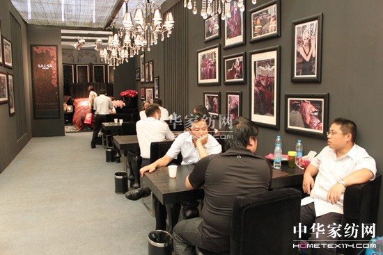 莎鯊亮相2011博覽會再創新高