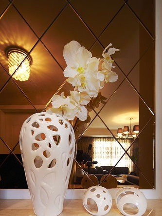 �������b�ް�ɫ����L���