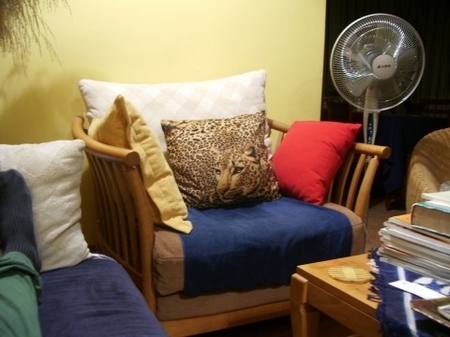 �F��ʽ��y��ԽסԽϲ�g��С�C