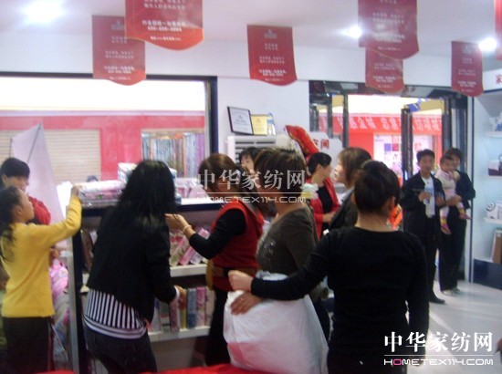 家藝空間十月網銷直營六店盛開