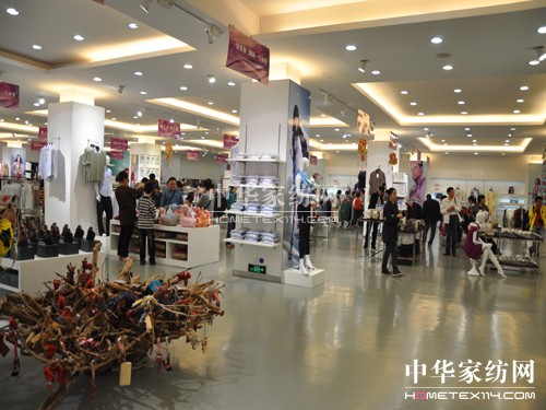 達利•絲綢世界國家AAAA級景區開園