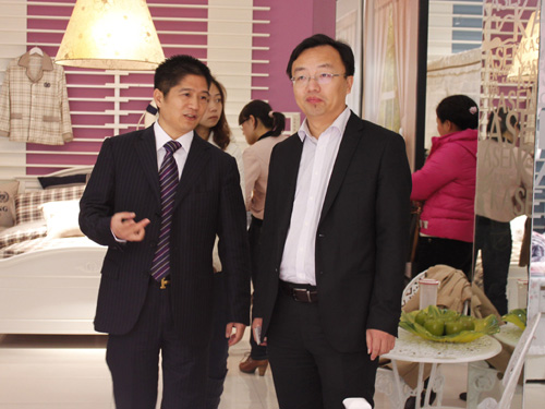 �Pʢ���{�{paisley��׌�����v�w