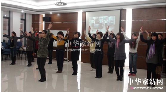 ���z�Ҽ���ʮ�����µ���Ӗ�A�M��Ļ