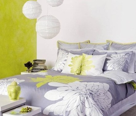 �������¸���ͬ���䴲Ʒ���]