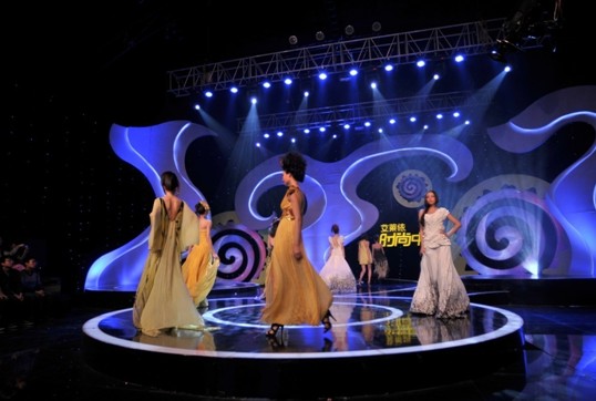 艾萊依《時(shí)尚中國(guó)》發(fā)型設(shè)計(jì)專場(chǎng)