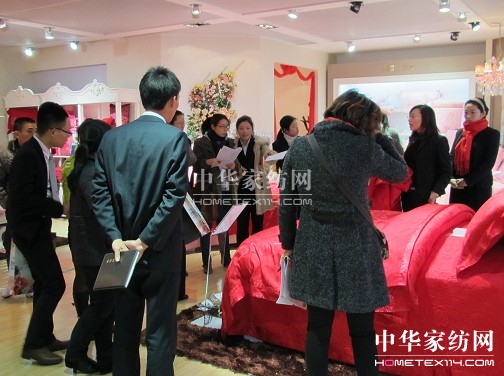 艾莎家紡2012春夏新品璀璨獻映