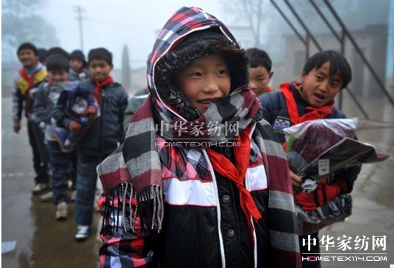 “衣加衣”愛心接力寶縵家紡為溫暖護航